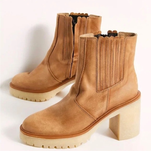 Free People Tan Heeled Boots - Picture 7 of 8